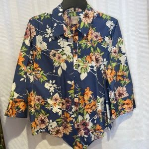 NWOT Floral Chico’s Tie-waist 🌺